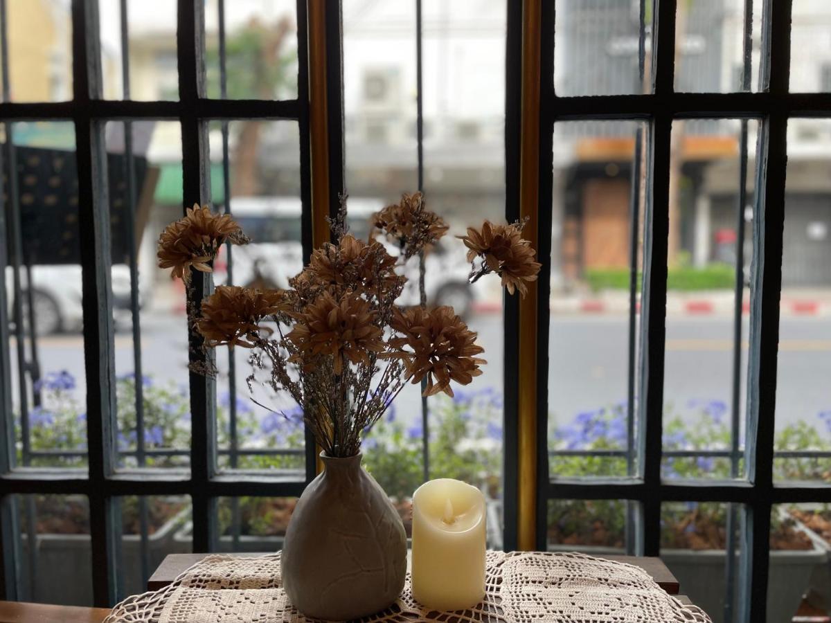 Central Old Town Cottage Bangkok Zewnętrze zdjęcie